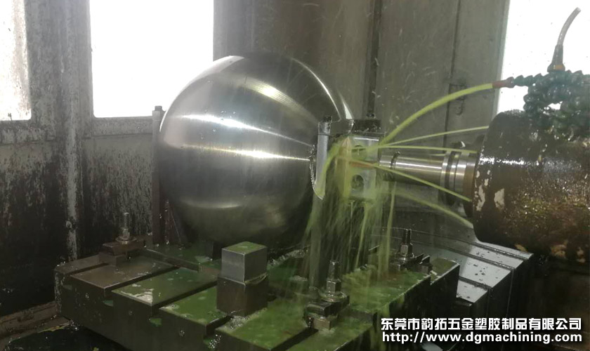 大型數(shù)控車(chē)床加工