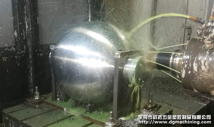 塑膠模具模仁型芯數(shù)控車(chē)床加工